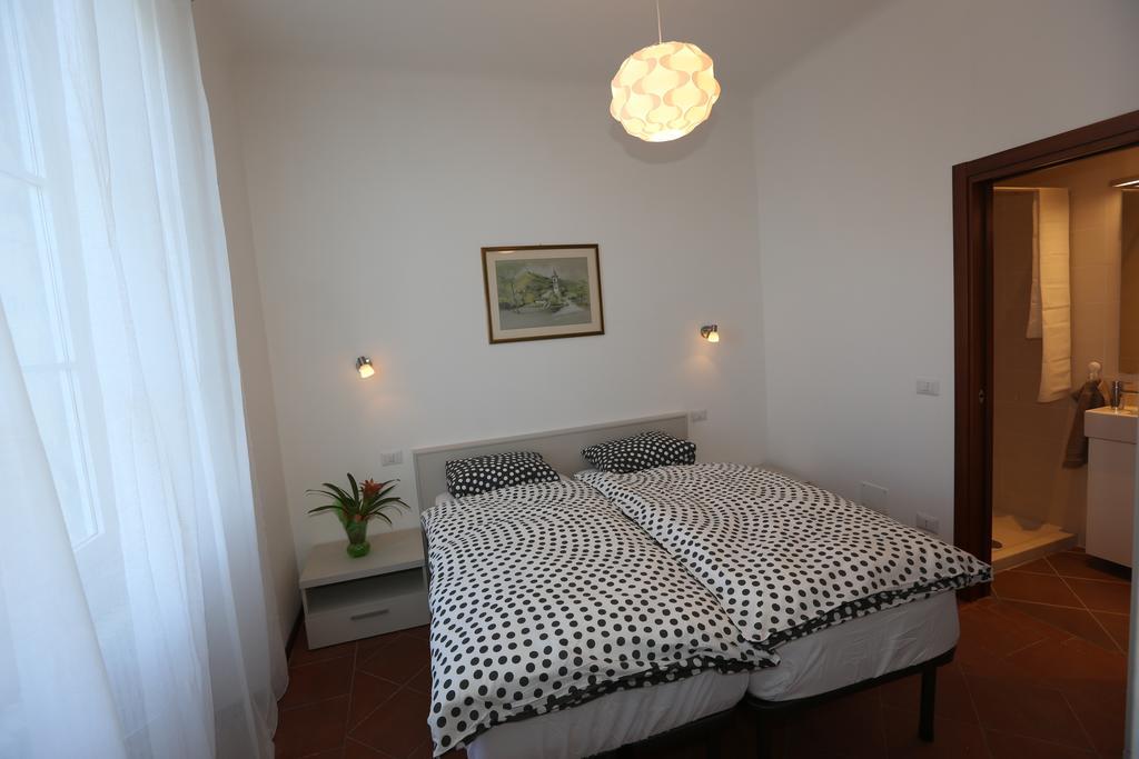 Casa Baroli B&B Cannobio Oda fotoğraf